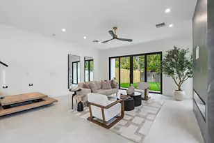 1133 NE 12th Ave, Fort Lauderdale, FL 33304 - Photo 6