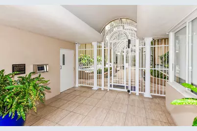 176 Helios Drive #308, Jupiter, FL 33477 - Photo 8