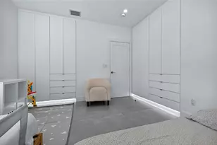 2733 SW 15th St, Miami, FL 33145 - Photo 12