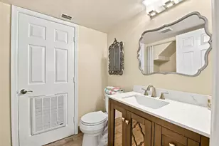 126 Weybridge Cir, Royal Palm Beach, FL 33411 - Photo 14