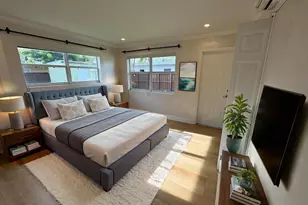 1032 NE 16th Terrace, Fort Lauderdale, FL 33304 - Photo 2
