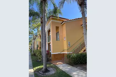 160 Yacht Club Way #211, Hypoluxo, FL 33462 - Photo 4