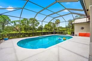 9403 Pinebark Ct, Fort Pierce, FL 34951 - Photo 30