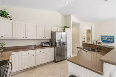 9403 Pinebark Court, Fort Pierce, FL 34951 - Photo 10