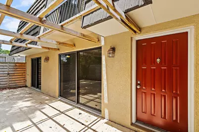 630 6th Terrace, Palm Beach Gardens, FL 33418 - Photo 6
