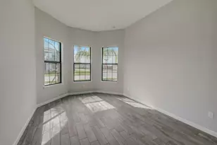 837 SE Courances Dr, Port Saint Lucie, FL 34984 - Photo 10