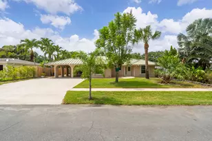 1045 Coral Dr, Boynton Beach, FL 33426 - Photo 1