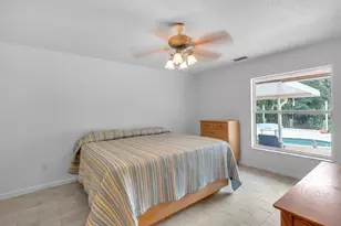 1045 Coral Dr, Boynton Beach, FL 33426 - Photo 24