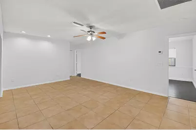 4135 Bay Laurel Way, Boca Raton, FL 33487 - Photo 18
