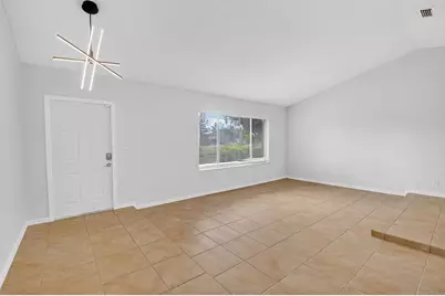 4135 Bay Laurel Way, Boca Raton, FL 33487 - Photo 4