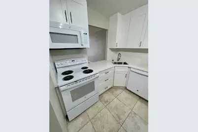 801 Three Islands Boulevard #214, Hallandale Beach, FL 33009 - Photo 8