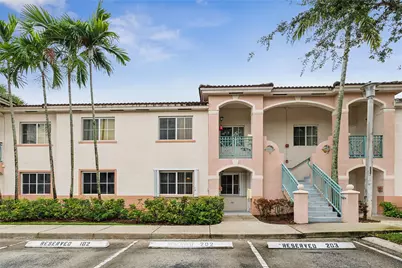 2173 NW 78th Avenue, Pembroke Pines, FL 33024 - Photo 1