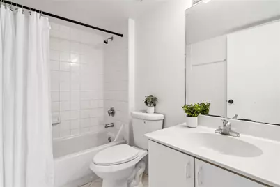 2173 NW 78th Avenue, Pembroke Pines, FL 33024 - Photo 8