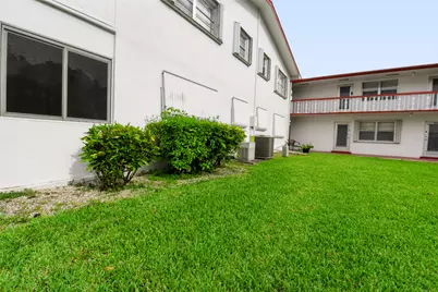 264 Northampton N, West Palm Beach, FL 33417 - Photo 16