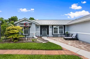718 SW Abraham Ave, Port Saint Lucie, FL 34953 - Photo 8
