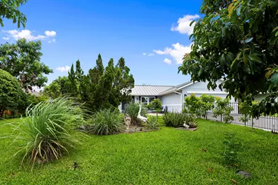 718 SW Abraham Avenue, Port Saint Lucie, FL 34953 - Photo 4