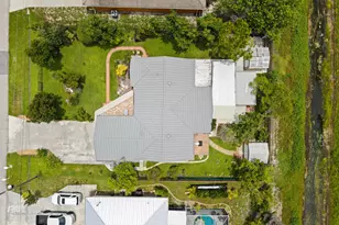 718 SW Abraham Ave, Port Saint Lucie, FL 34953 - Photo 44