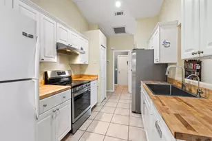 718 SW Abraham Ave, Port Saint Lucie, FL 34953 - Photo 12