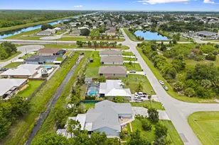 718 SW Abraham Ave, Port Saint Lucie, FL 34953 - Photo 48