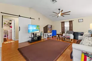 718 SW Abraham Ave, Port Saint Lucie, FL 34953 - Photo 32