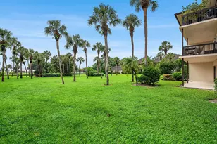 13388 Polo Rd W, Wellington, FL 33414 - Photo 26