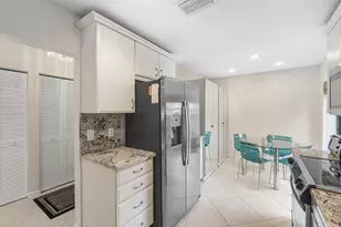 33 Southport Ln, Boynton Beach, FL 33436 - Photo 12