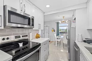 4064 Cornwall D, Boca Raton, FL 33434 - Photo 6