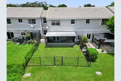 4737 Grapevine Way, Davie, FL 33331 - Photo 16