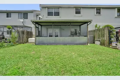 4737 Grapevine Way, Davie, FL 33331 - Photo 12