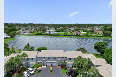 4737 Grapevine Way, Davie, FL 33331 - Photo 10