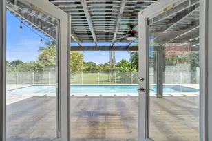 10729 Edinburgh St, Cooper City, FL 33026 - Photo 34