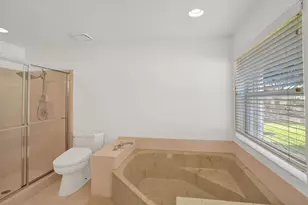 10729 Edinburgh St, Cooper City, FL 33026 - Photo 24
