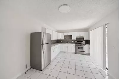2173 White Pine Circle #C, Greenacres, FL 33415 - Photo 4