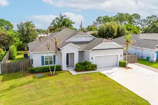1013 SW Eureka Ave, Port Saint Lucie, FL 34953 - Photo 38