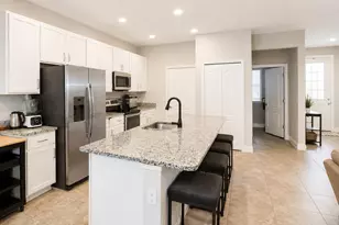 1013 SW Eureka Ave, Port Saint Lucie, FL 34953 - Photo 8
