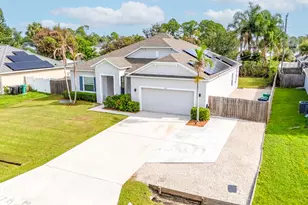 1013 SW Eureka Ave, Port Saint Lucie, FL 34953 - Photo 38