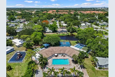2555 Meadow Ln W Boulevard #41, Palm Beach Gardens, FL 33410 - Photo 32