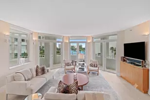 300 SE 5th Ave, Boca Raton, FL 33432 - Photo 2