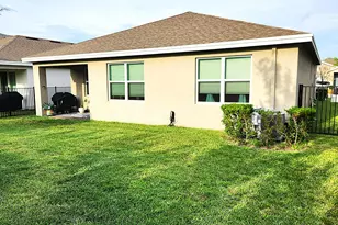 2841 NE Breezeway Cir, Jensen Beach, FL 34957 - Photo 32
