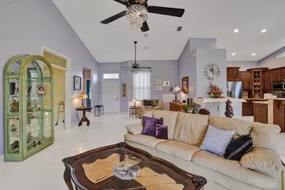 7204 Ashford Lane, Boynton Beach, FL 33472 - Photo 4