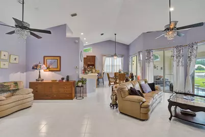 7204 Ashford Lane, Boynton Beach, FL 33472 - Photo 6
