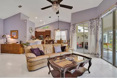 7204 Ashford Lane, Boynton Beach, FL 33472 - Photo 8