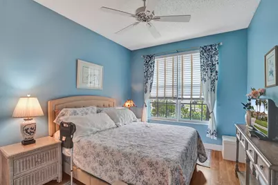 7204 Ashford Lane, Boynton Beach, FL 33472 - Photo 24