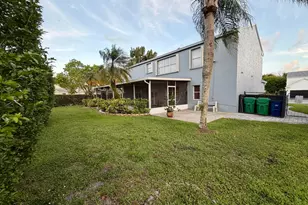 10319 Grove St, Cooper City, FL 33328 - Photo 22