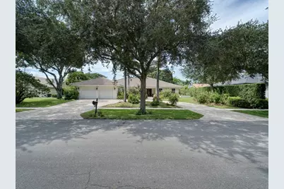 2908 Banyan Blvd Circle NW, Boca Raton, FL 33431 - Photo 2