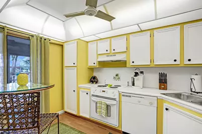 860 SE 6th Avenue #410, Deerfield Beach, FL 33441 - Photo 12