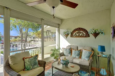 860 SE 6th Avenue #410, Deerfield Beach, FL 33441 - Photo 2