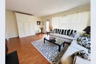 8 Grantham D, Deerfield Beach, FL 33442 - Photo 4