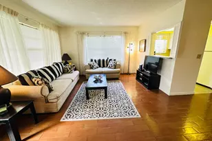 8 Grantham D, Deerfield Beach, FL 33442 - Photo 6