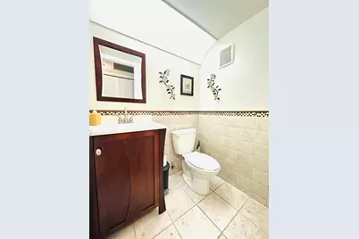 8 Grantham D, Deerfield Beach, FL 33442 - Photo 12